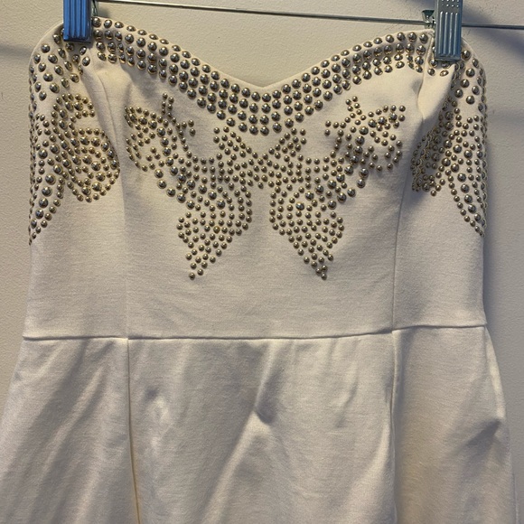 White strapless dress with gold studs, size M - Picture 2 of 5